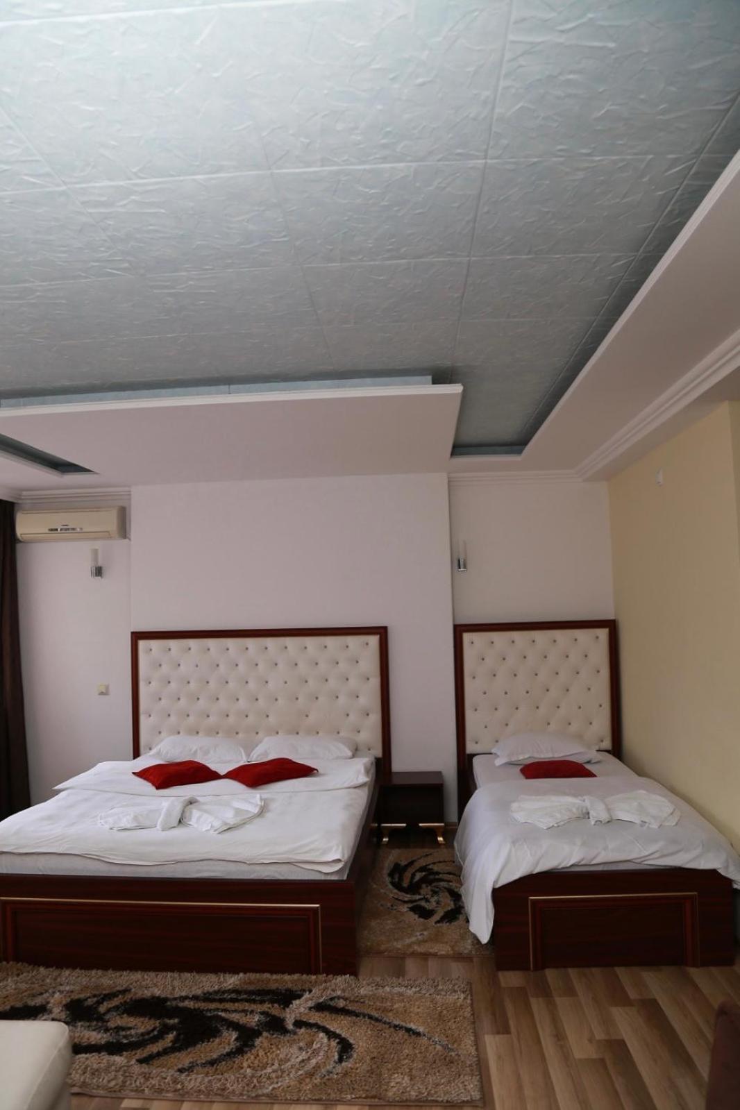Hotel Venisi Prizren Kültér fotó