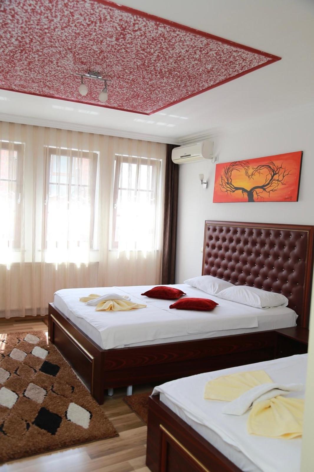 Hotel Venisi Prizren Kültér fotó